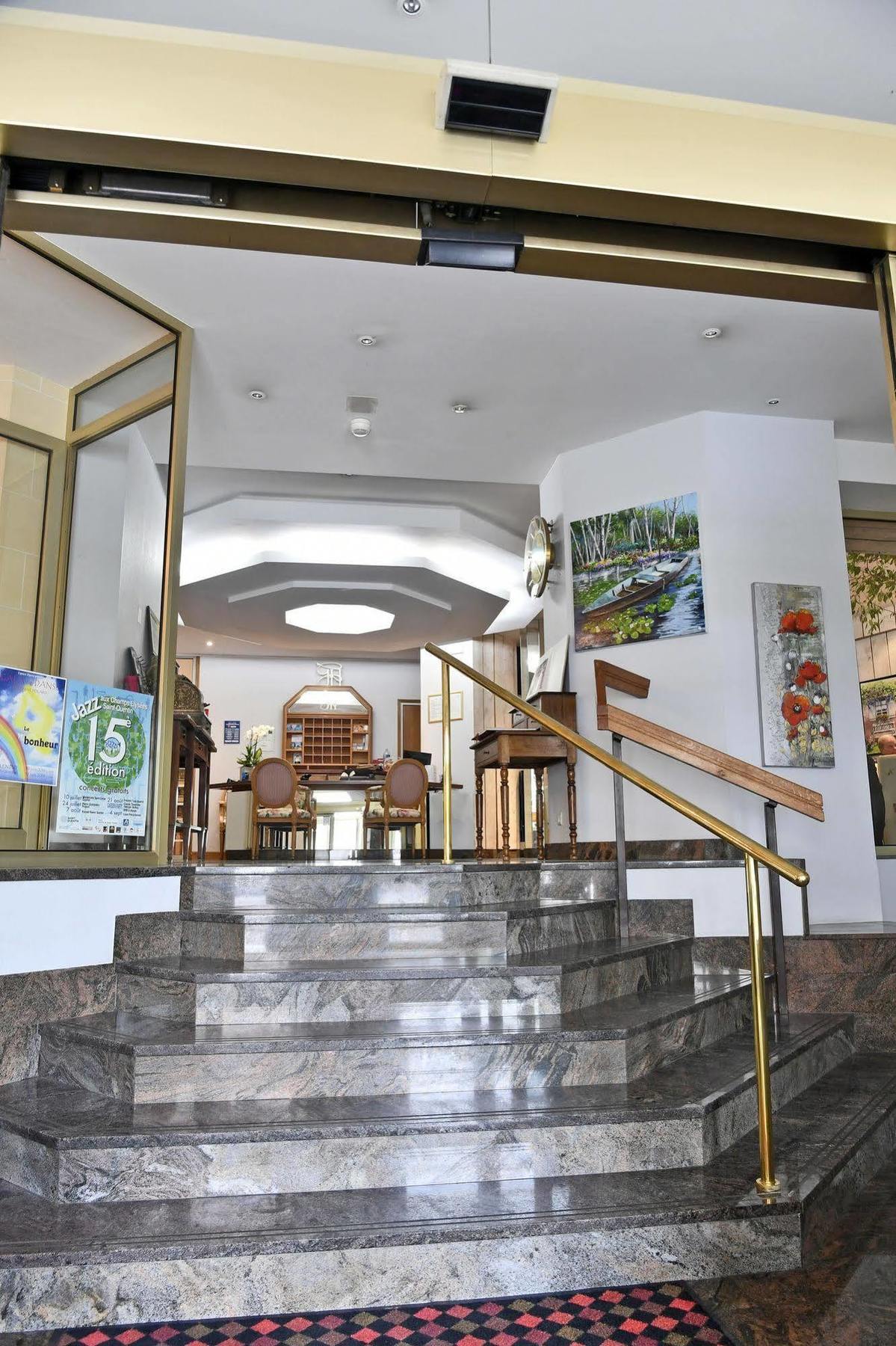 Le Grand Hotel سانت كونتان المظهر الخارجي الصورة